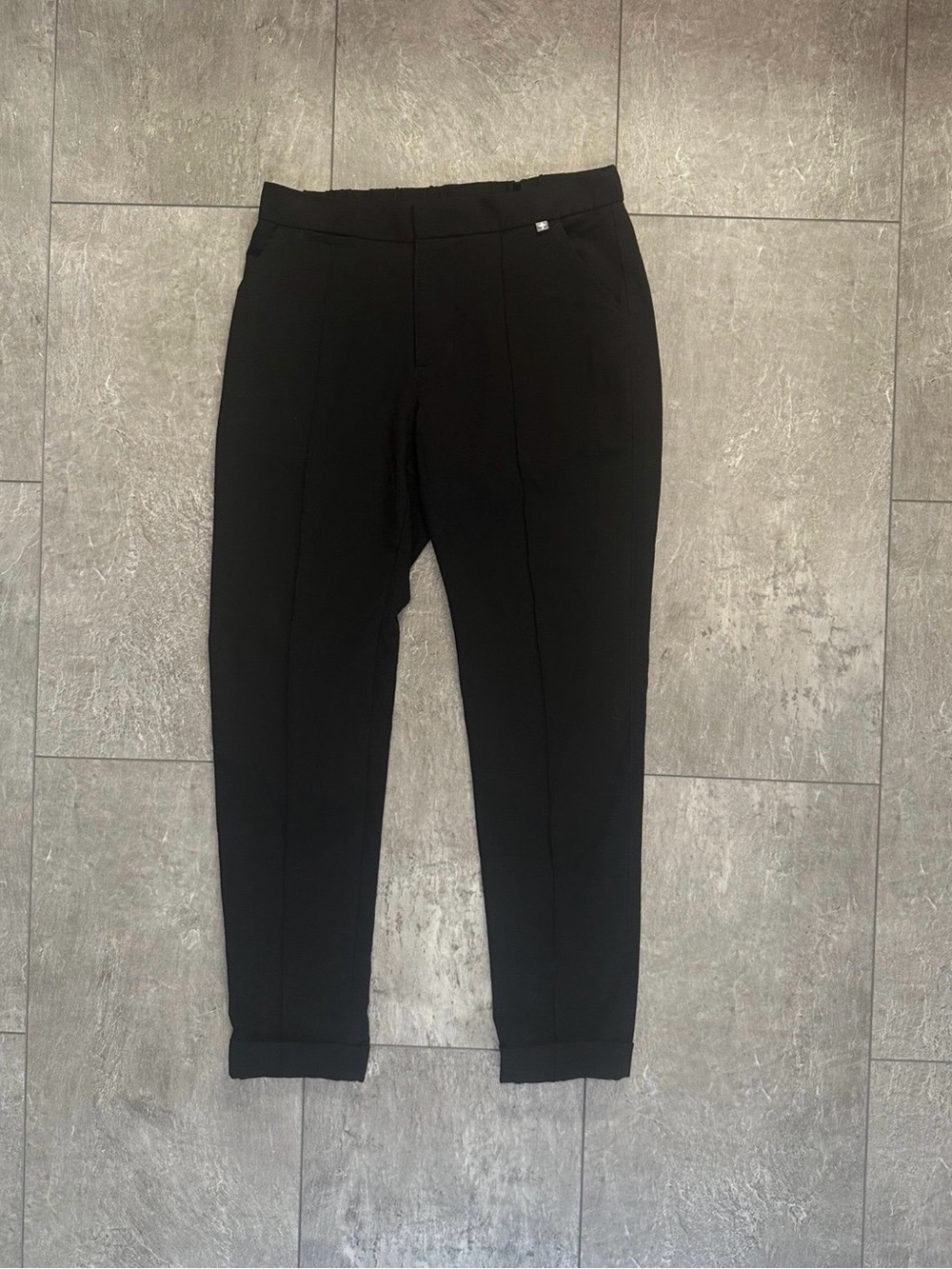Figs Technical Collection Black Pleated Scrub Pant Size Small EUC